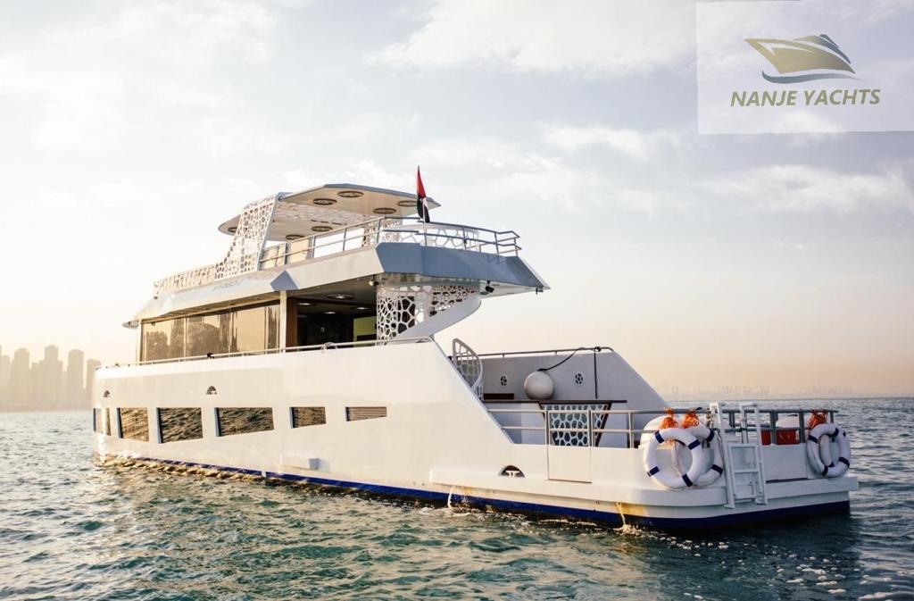 Yacht Party Gallery 4