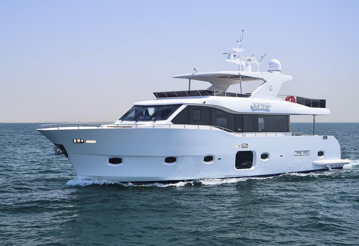 El Capitan Yacht 1